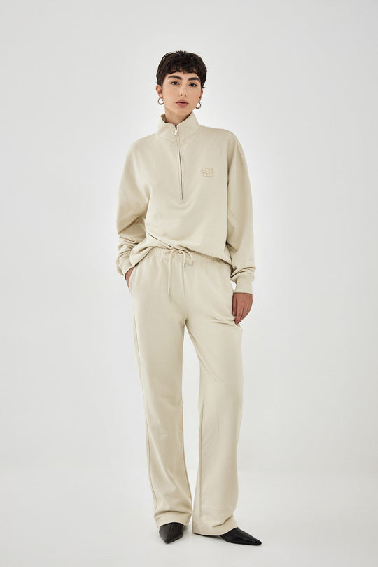 Straight Leg Patch Sweatpants - Dé Rococo