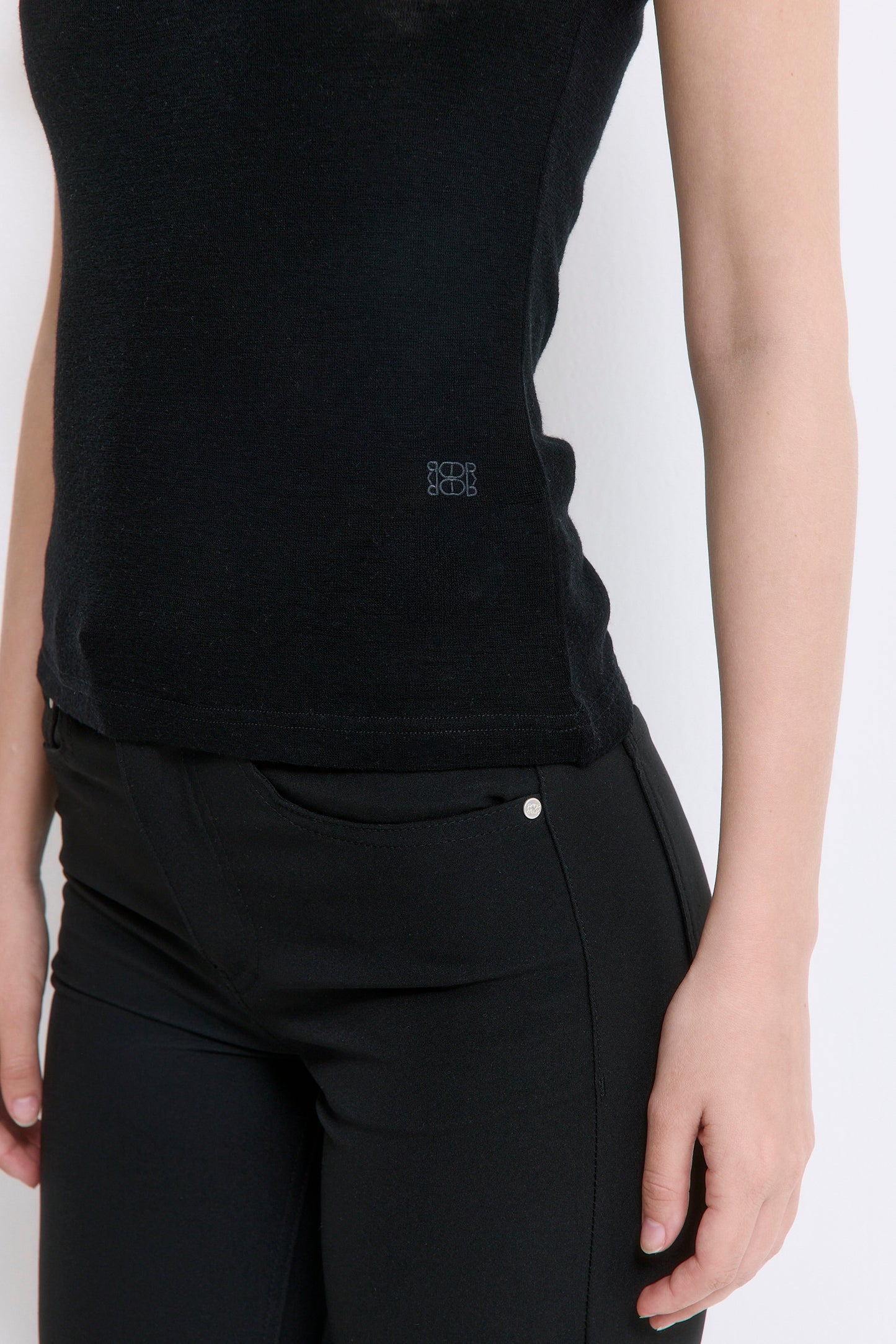 Fitted Wool Cup Tee