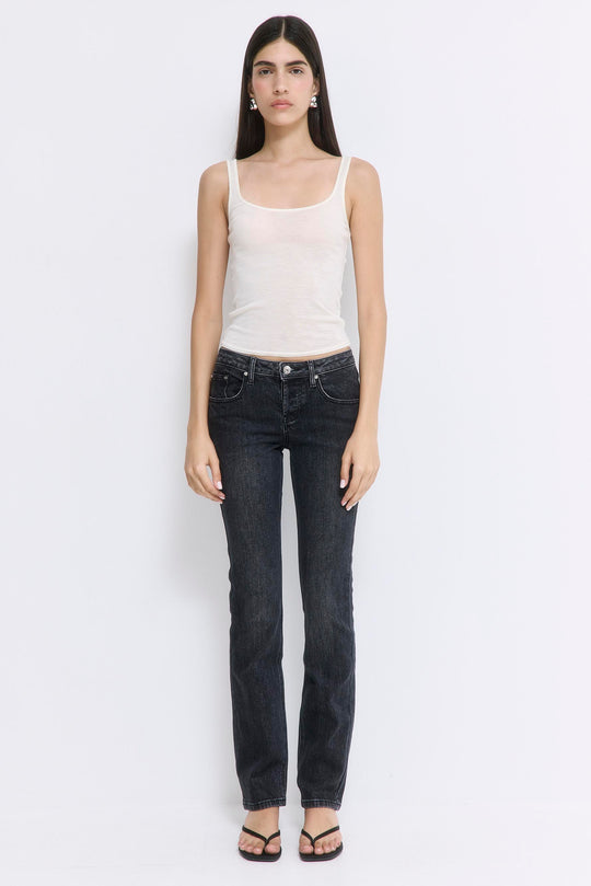 No.18| Mid Rise Fitted Denim