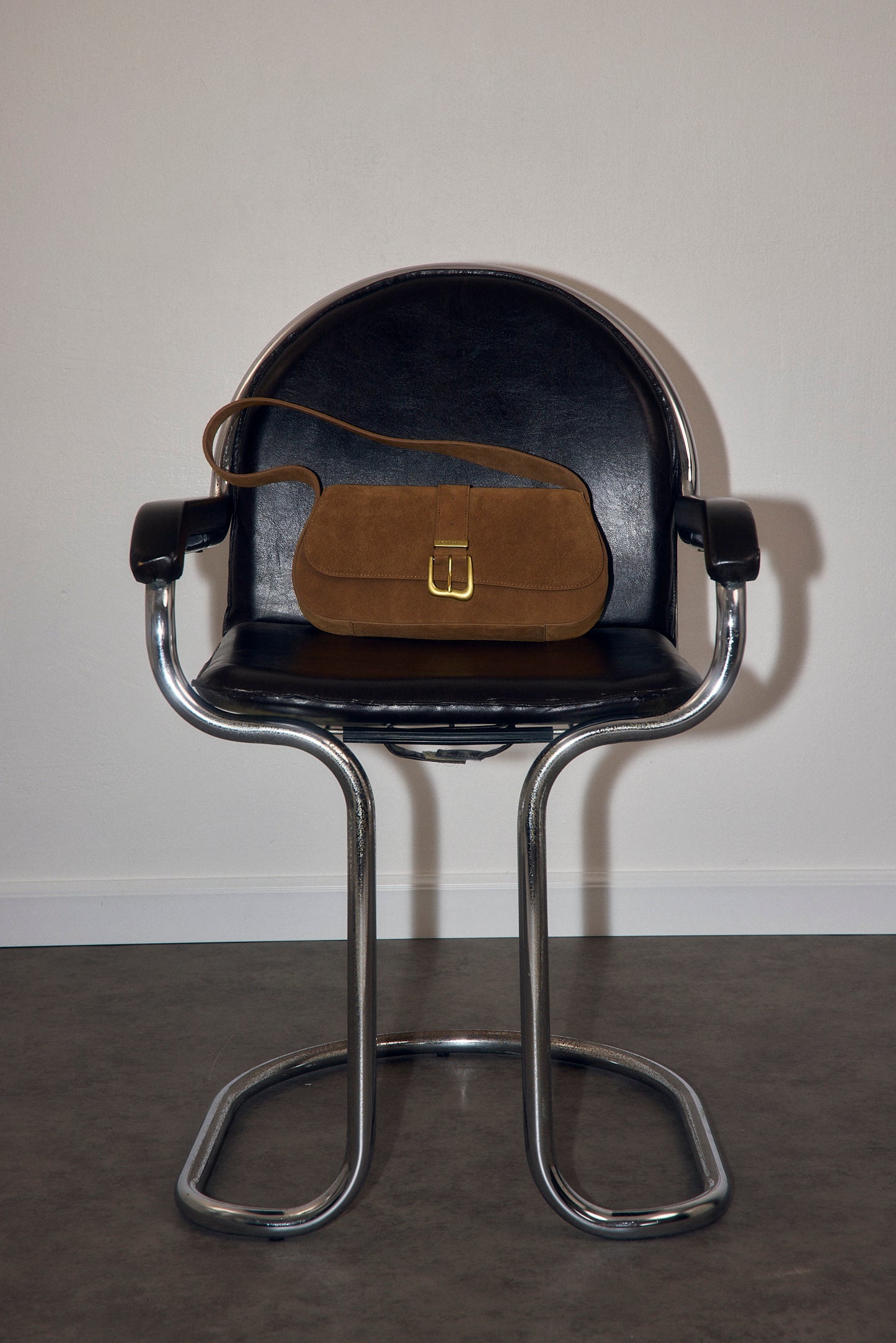 Yvon Shoulder Bag