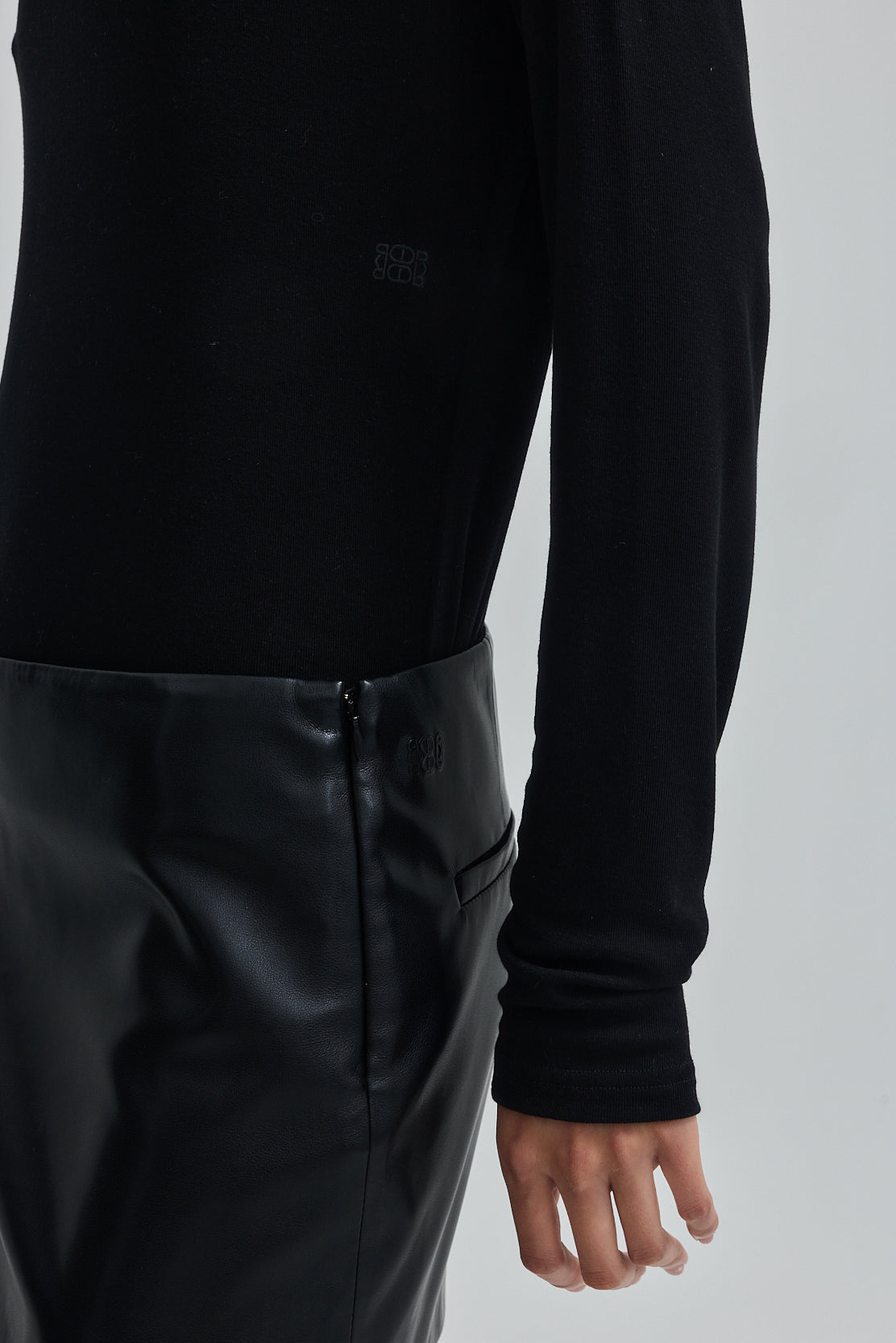 Relaxed Fit Long Sleeve