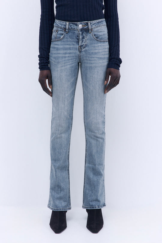 No.17| Mid Rise Bootcut Denim