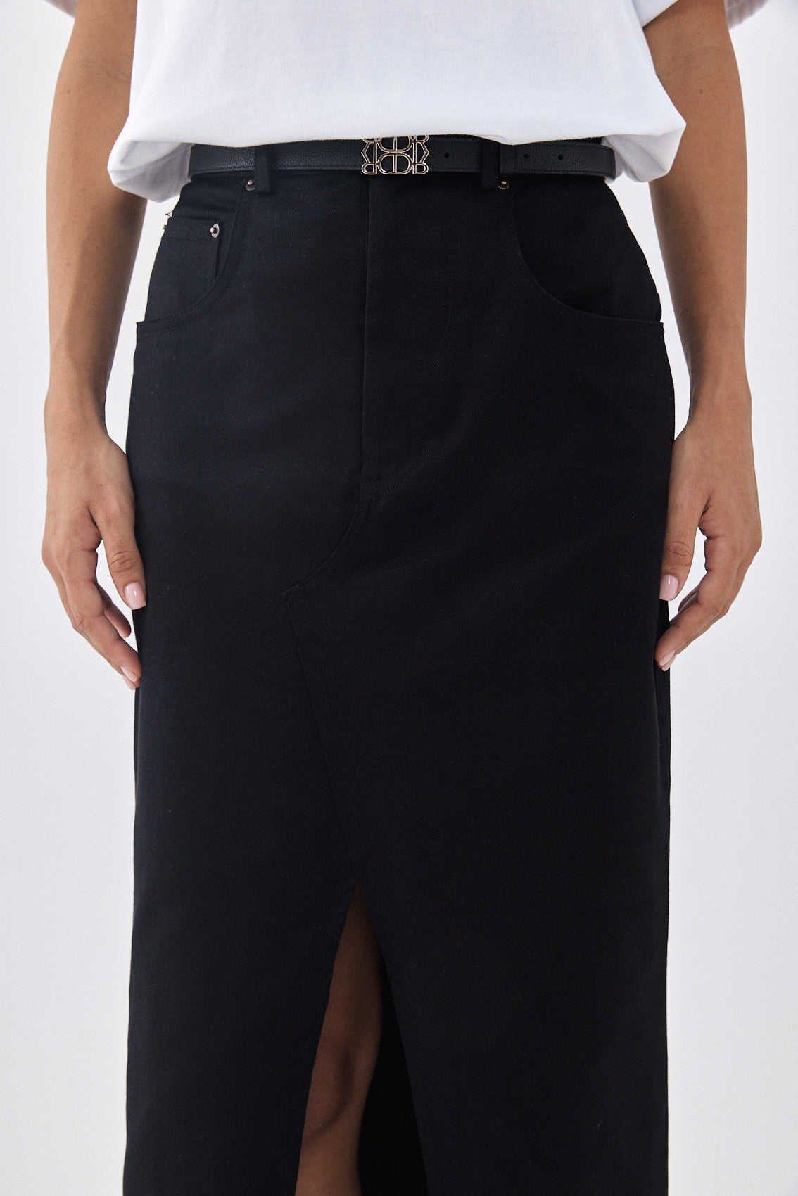 Maxi Slit Skirt