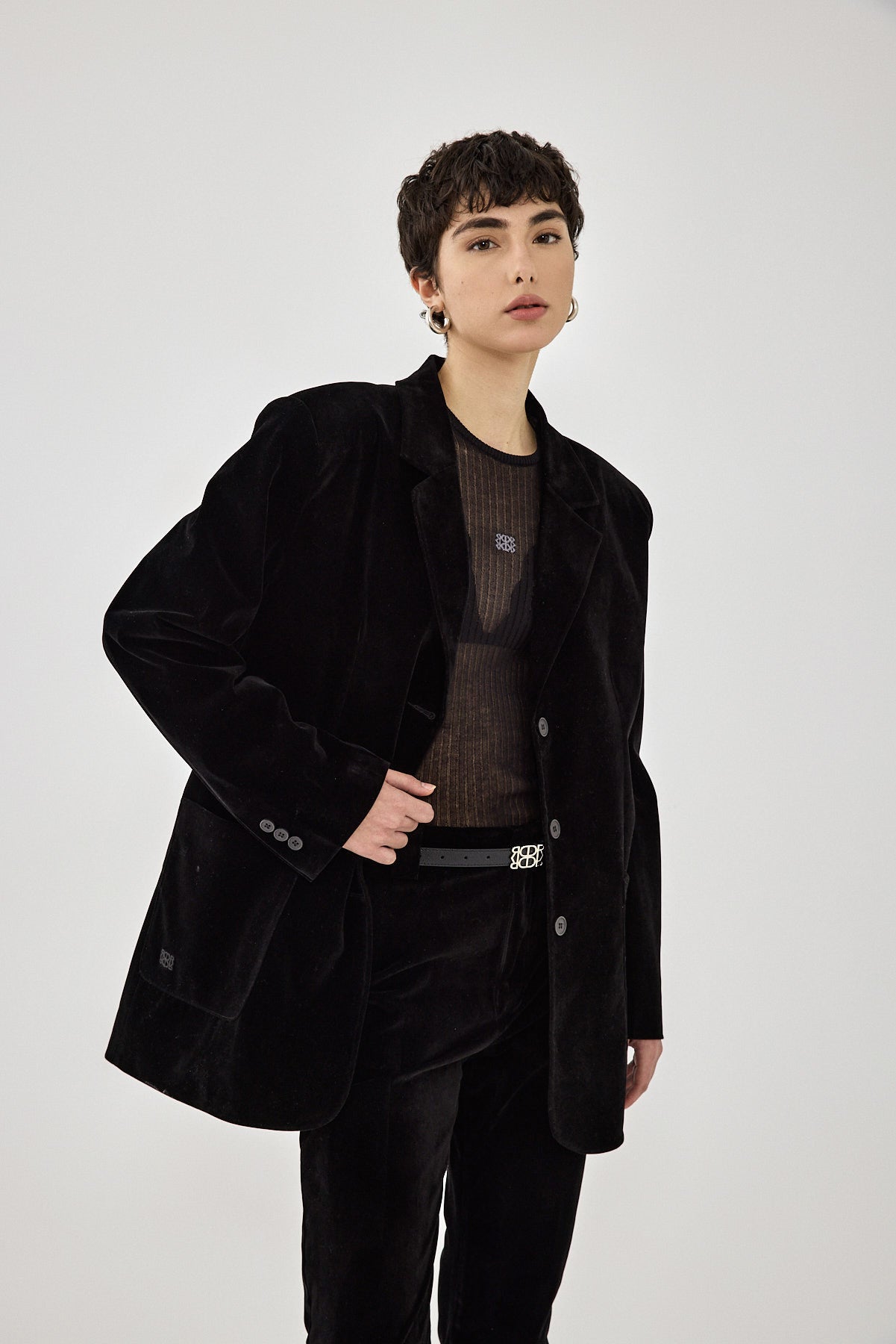 Oversized Rigid Velvet Blazer - Dé Rococo