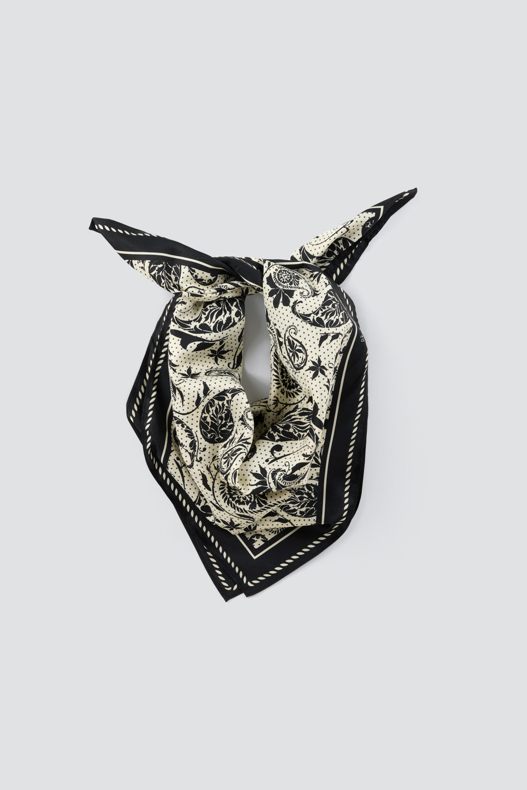 Signature Paisley Scarf - Dé Rococo