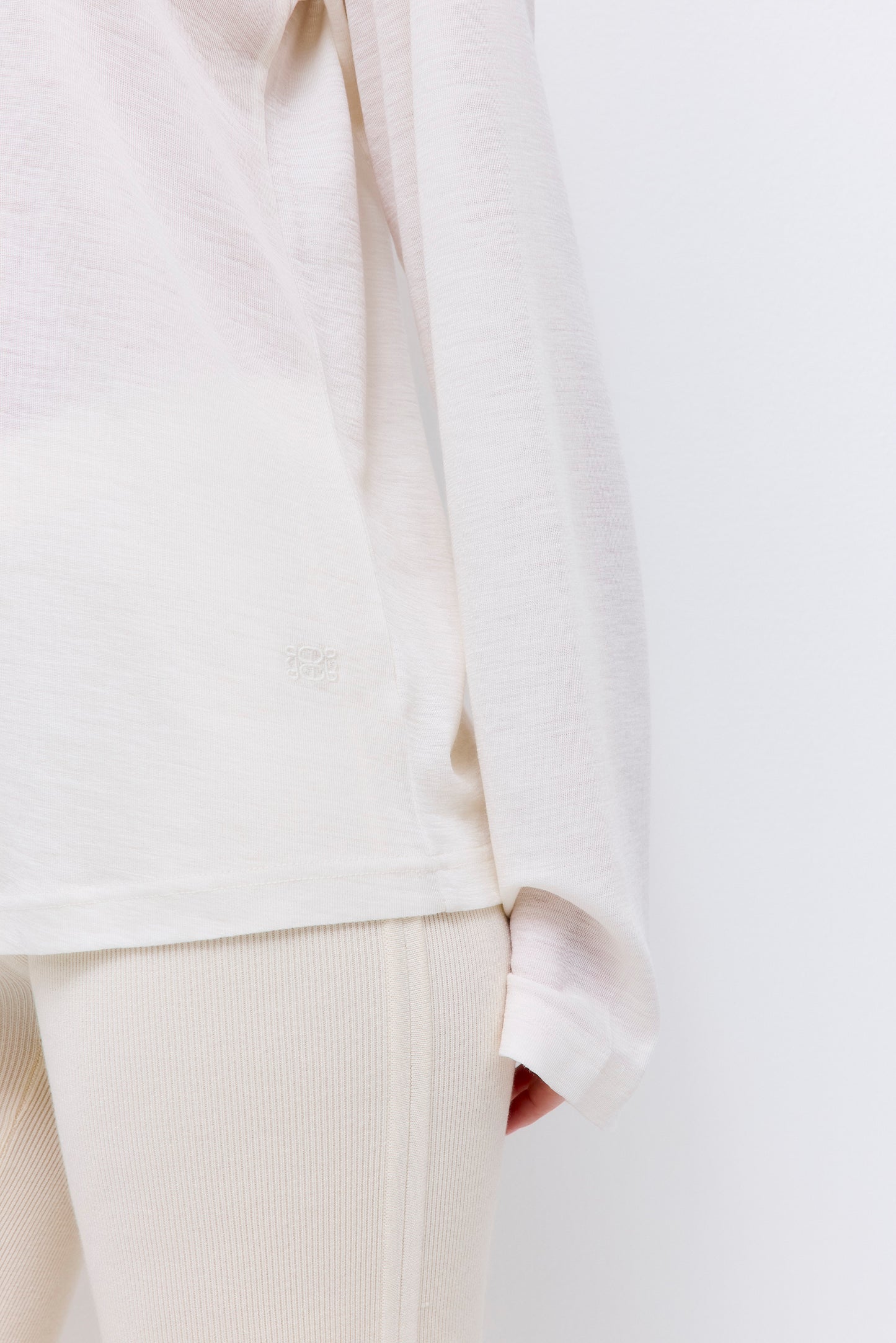 Oversized Wool Long Sleeve