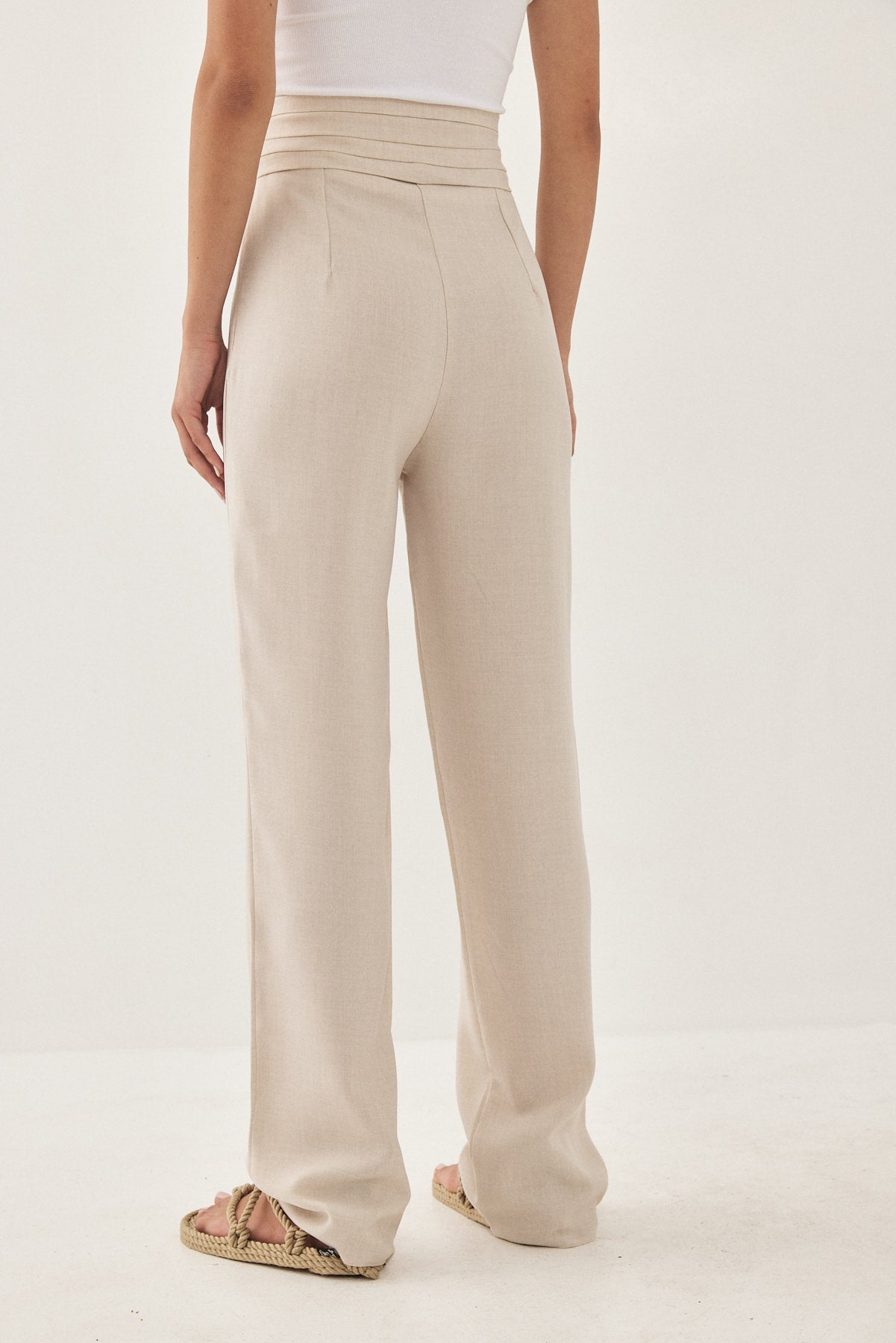 High Waisted Pleated Trousers - Dé Rococo