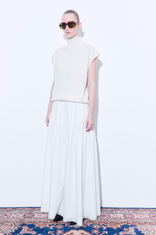 Volume Knit Turtleneck Vest