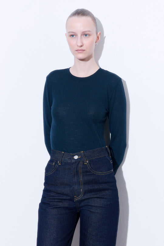 Fitted Thin Wool Long Sleeve