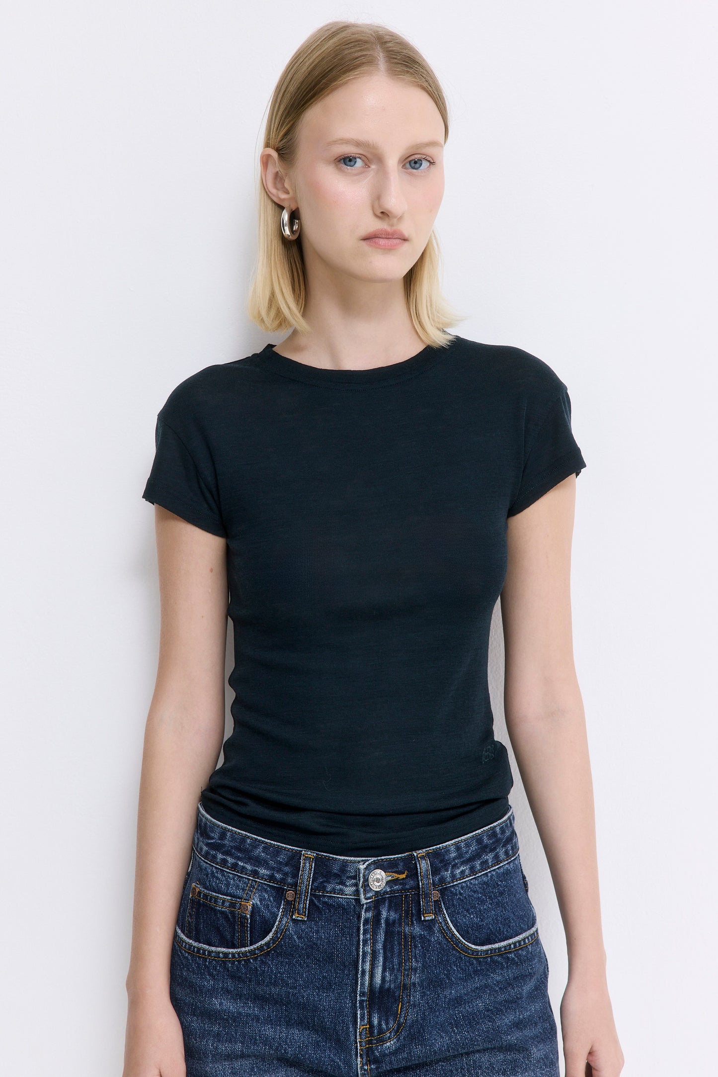 Fitted Wool Cup Tee