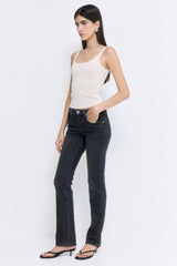 No.18| Mid Rise Fitted Denim