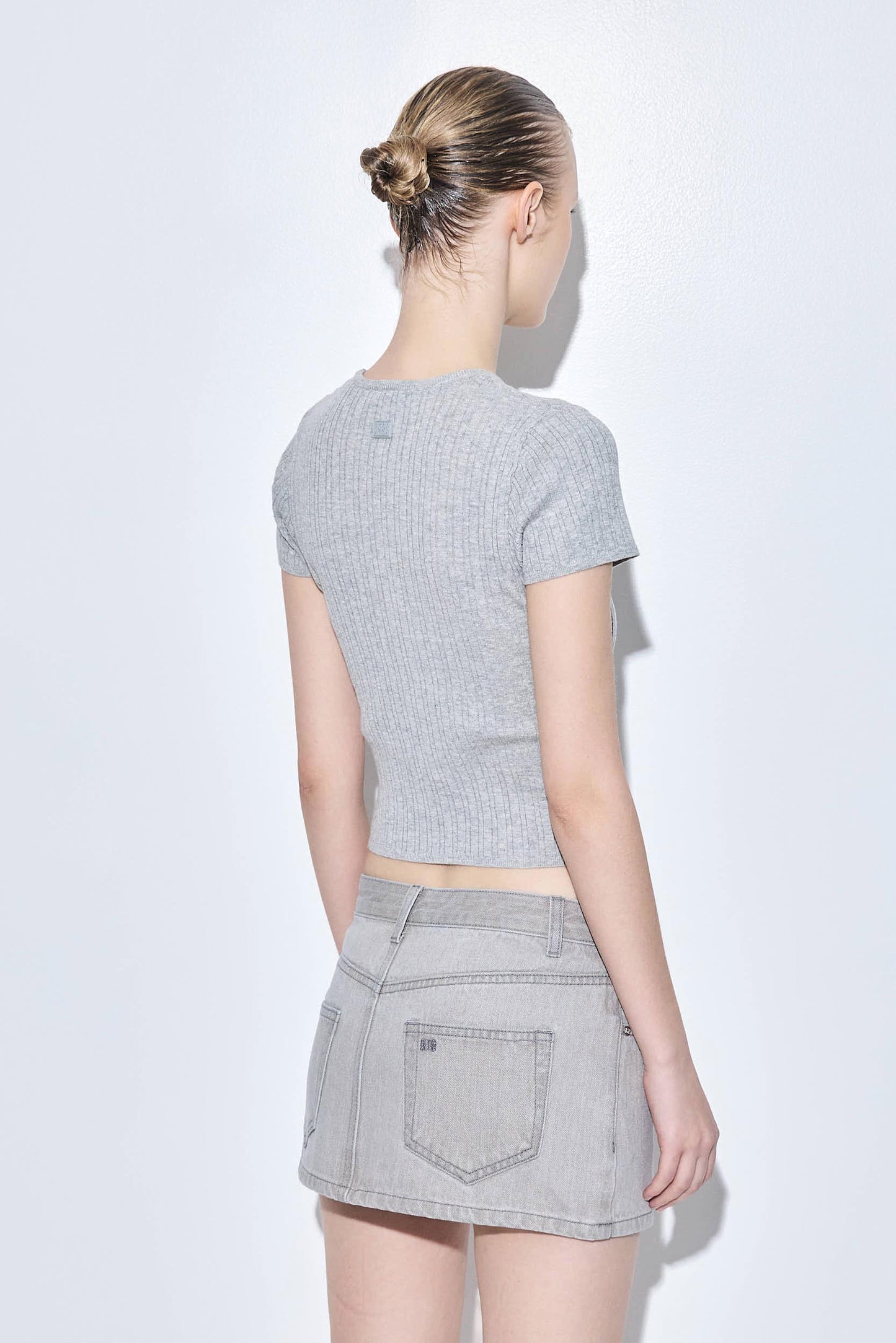 Ribbed Crew Neck Tee