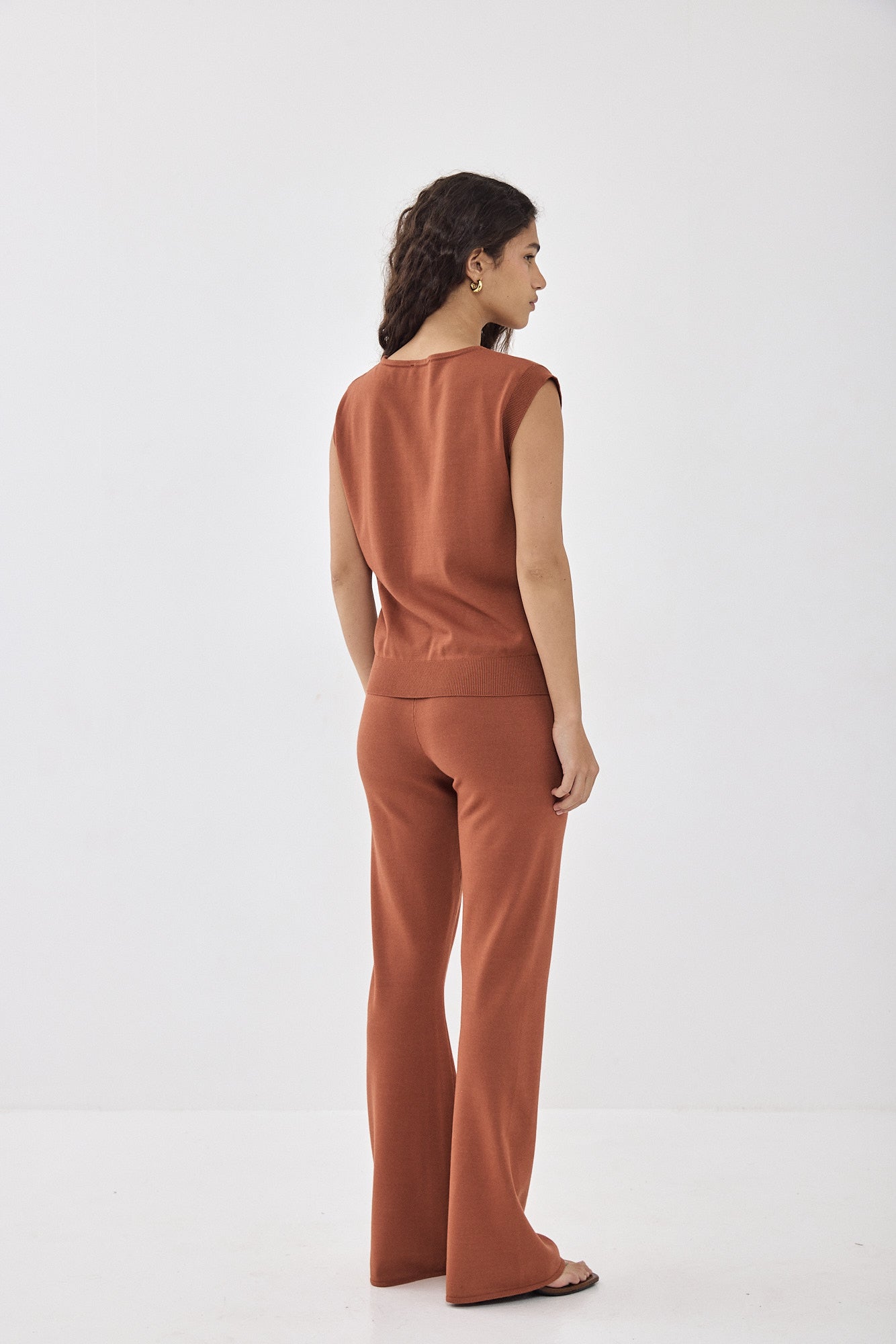 Knitted Bootcut Pants - Dé Rococo