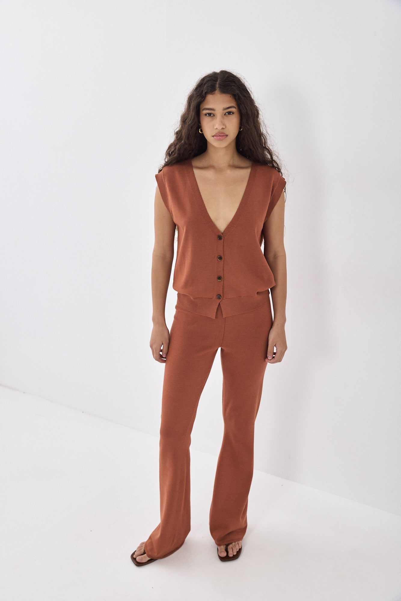 Knitted Bootcut Pants - Dé Rococo