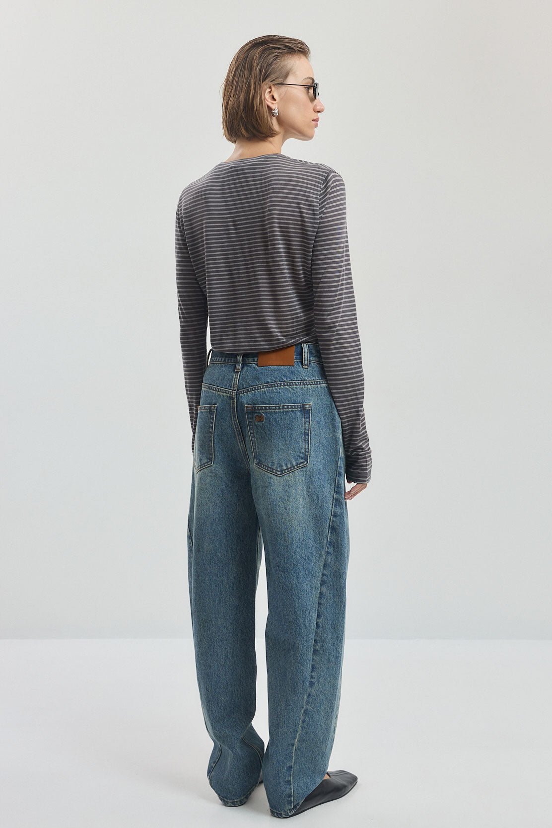 No.23| Mid Rise Baggy Barrel Denim