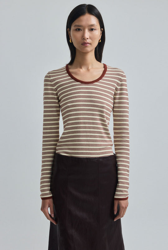 Long Sleeved Knitted Shirt