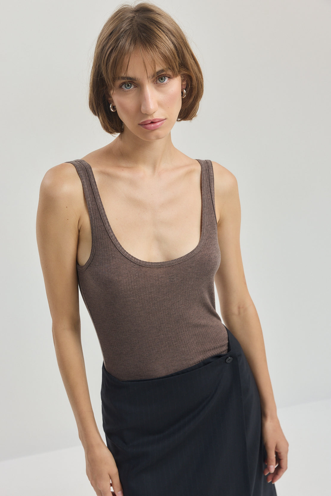 Ribbed Deep Scoop Tank