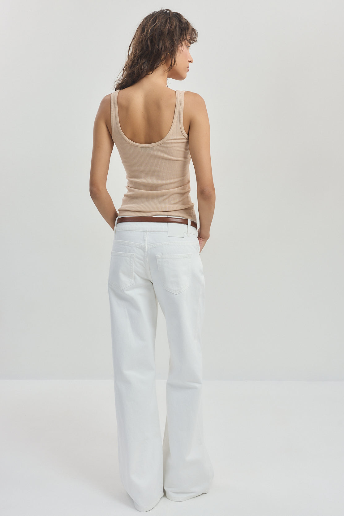 Ribbed Deep Scoop Tank