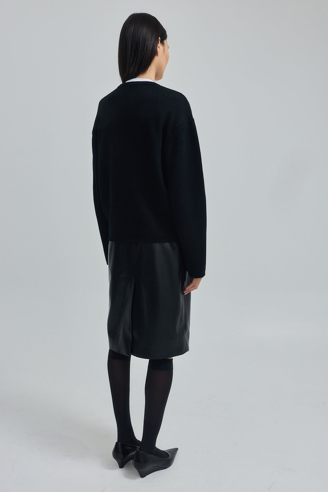 Boxy Wool Deep Scoop
