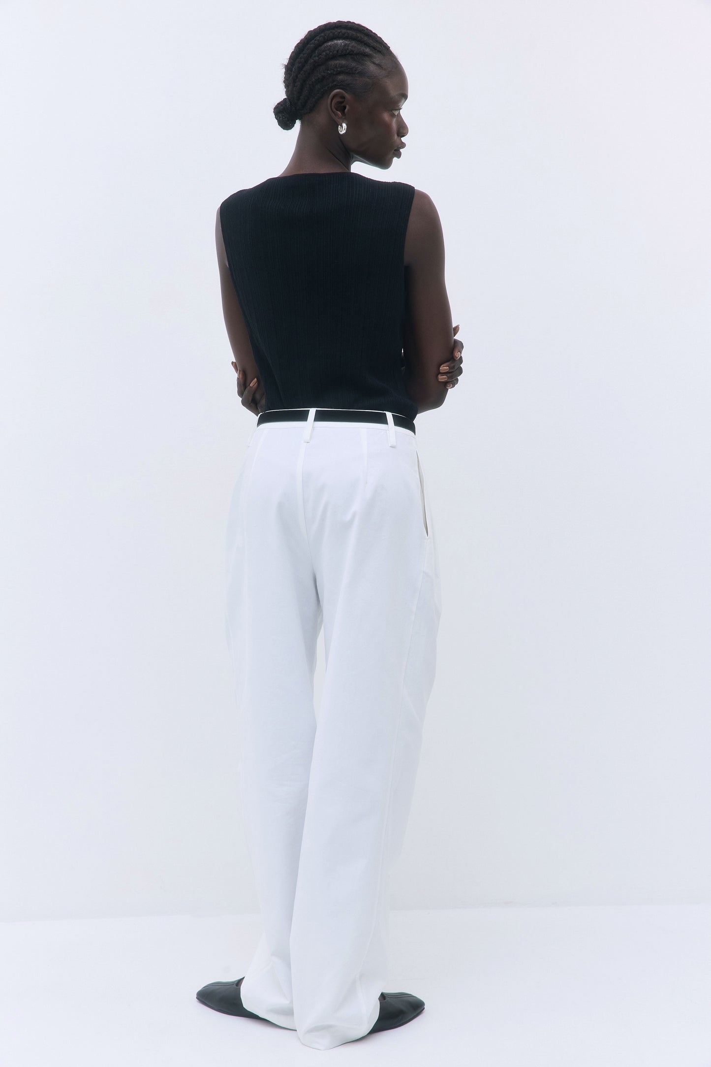 Ribbed Boat Neck Vest