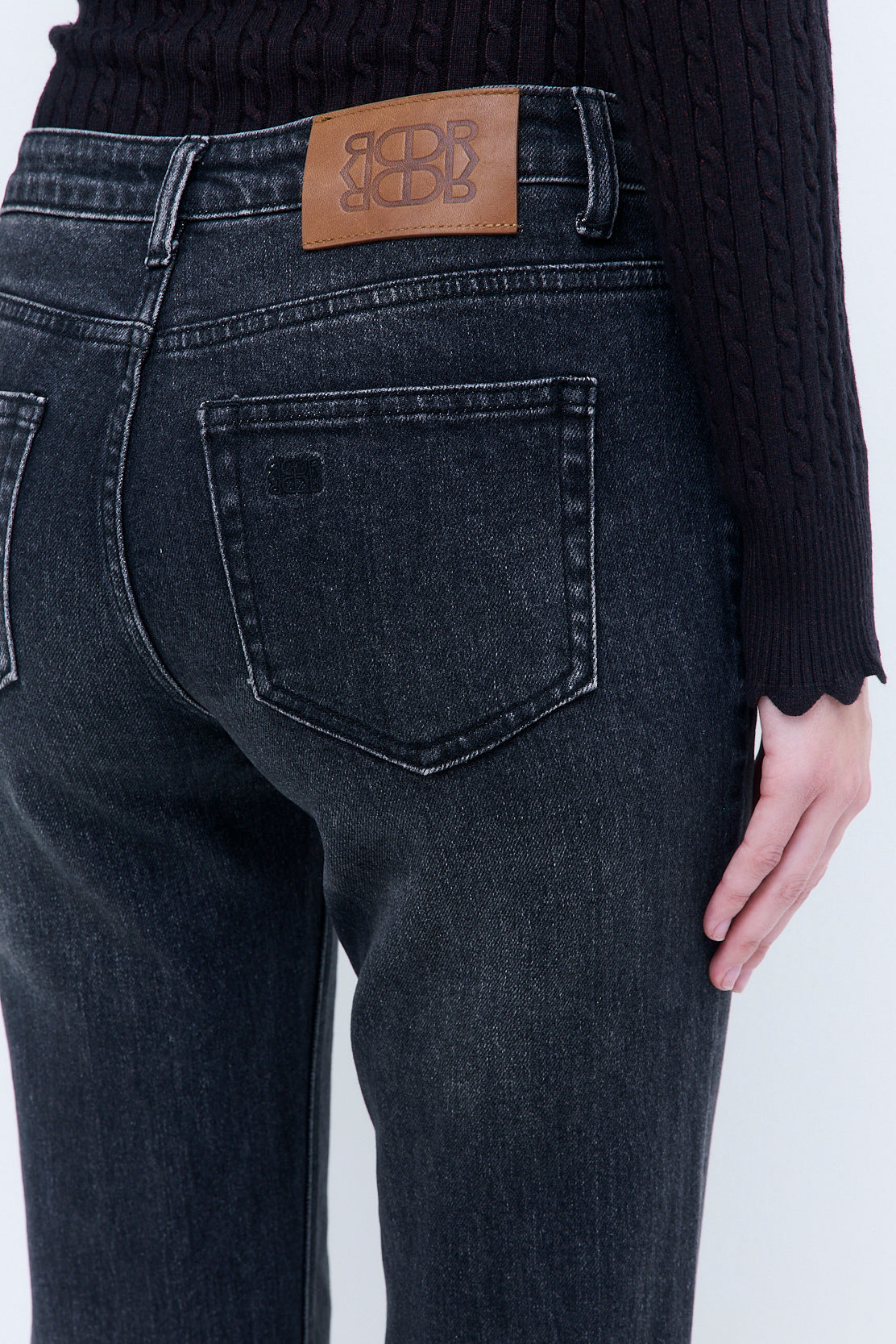 No.17| Mid Rise Bootcut Denim