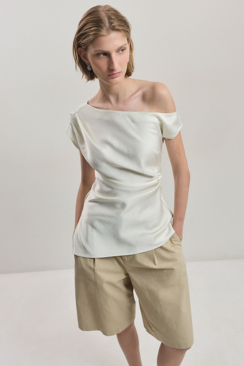 Twill Asymmetric Top