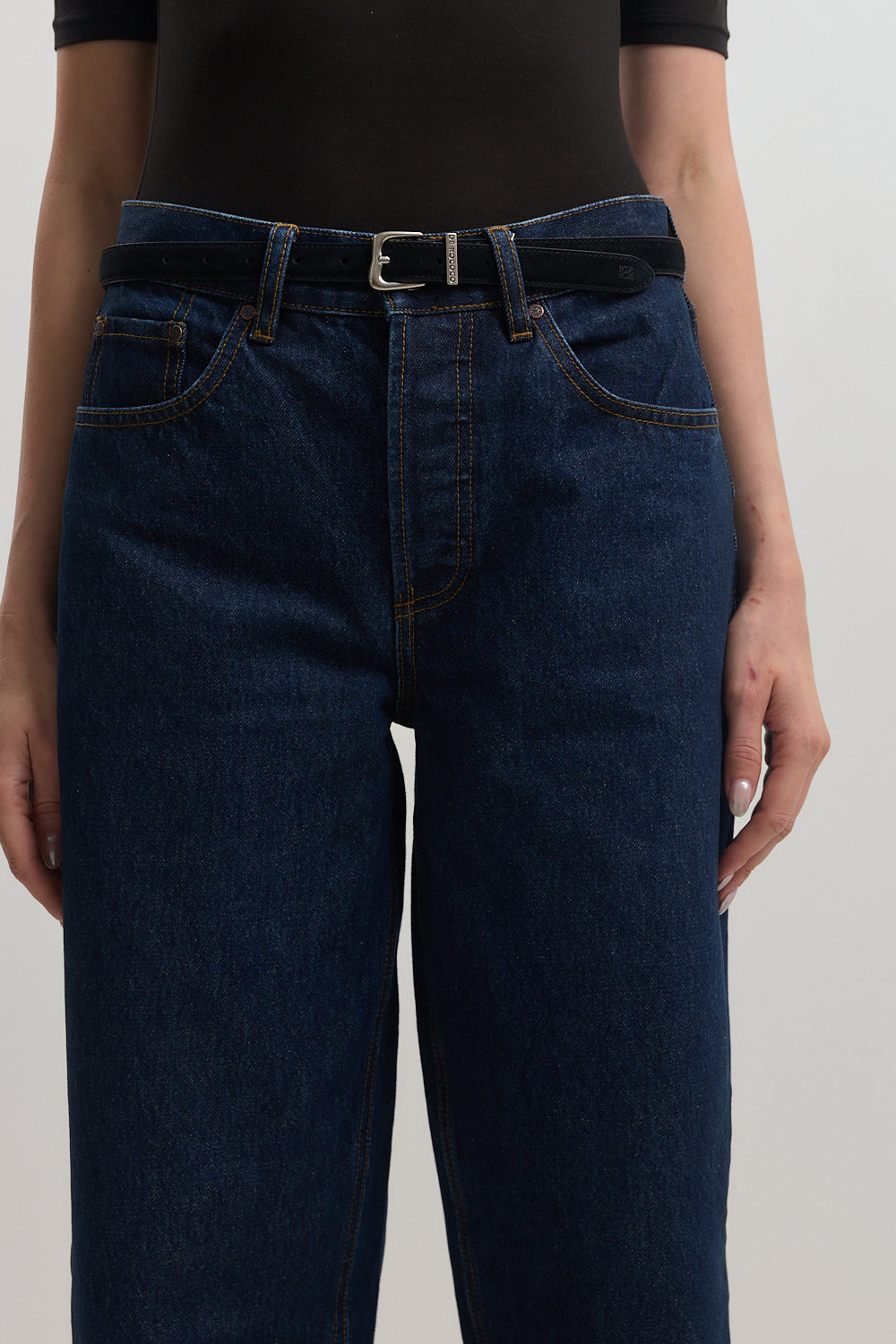 No.21| Mid Rise Barrel Denim