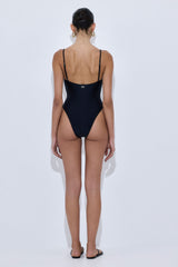 Harmonia One Piece