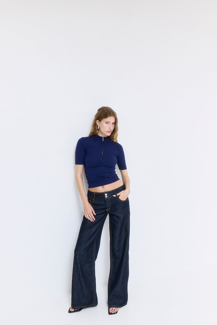 Mid Sleeved Zipper Knit