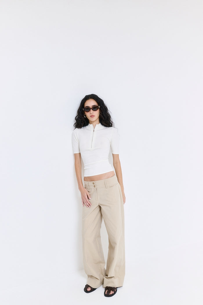 Mid Sleeved Zipper Knit