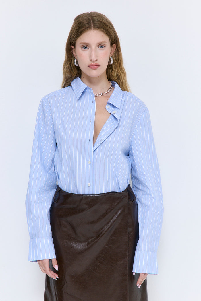 Fitted Poplin Button Down