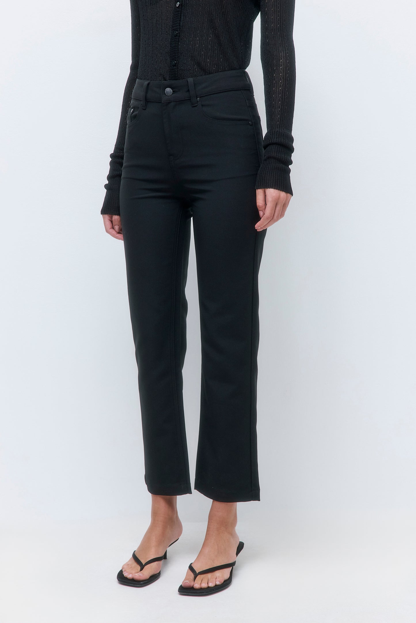 Stretchy Cropped Pants