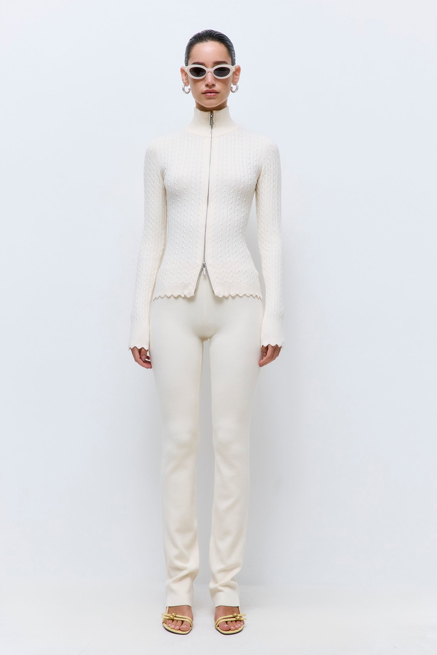 Fitted Cable Knit Cardigan