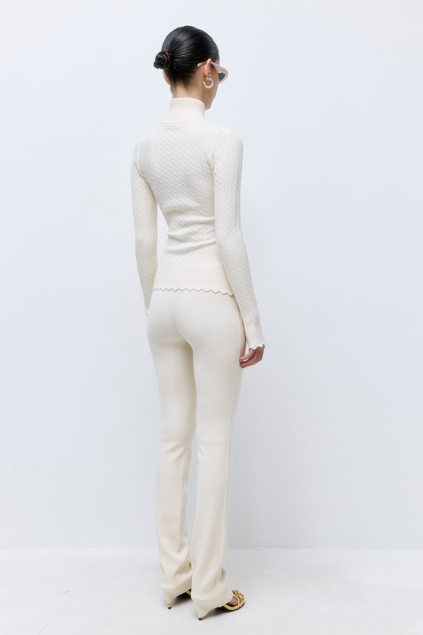 Fitted Cable Knit Cardigan