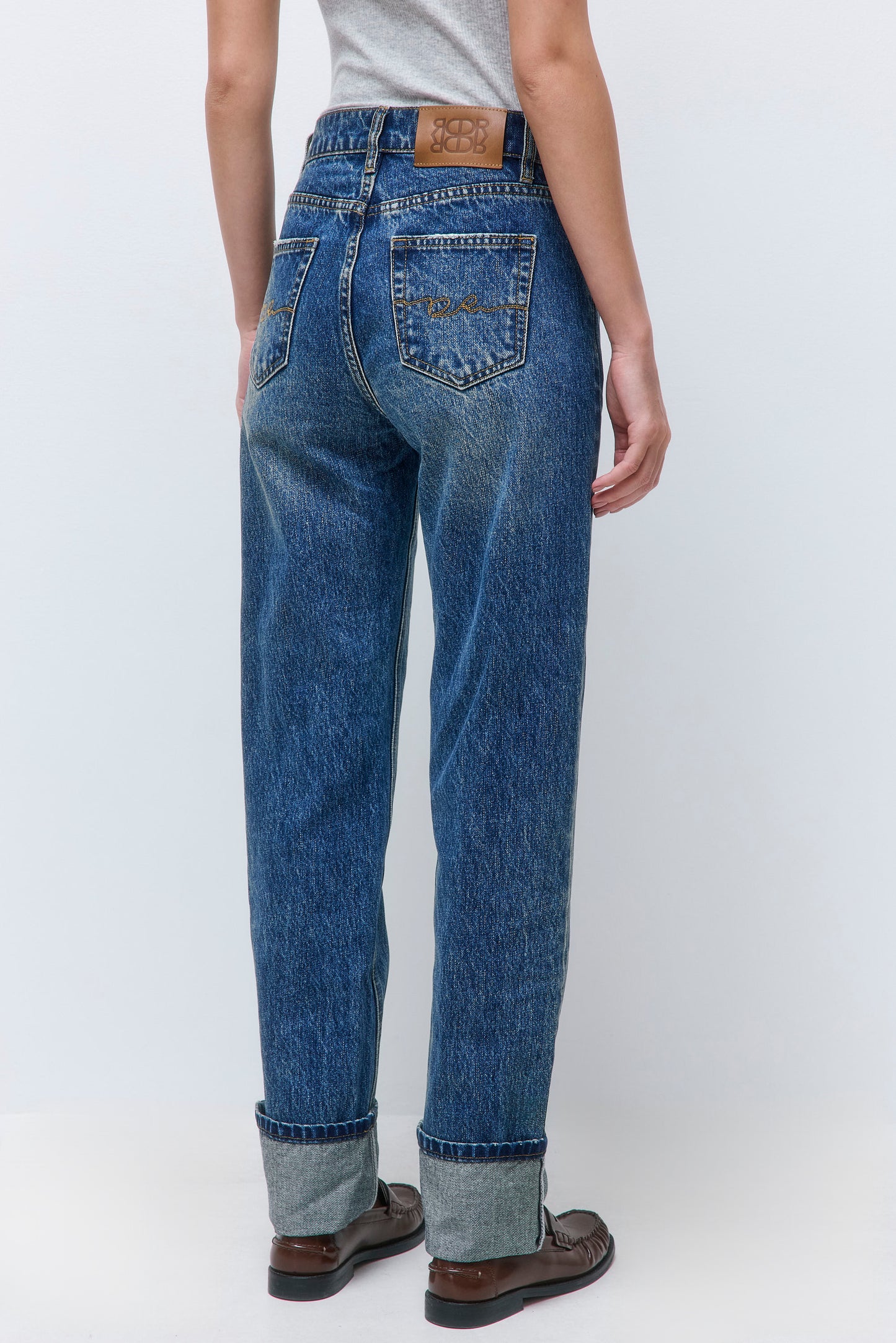 No.16| Mid Waist Straight Denim