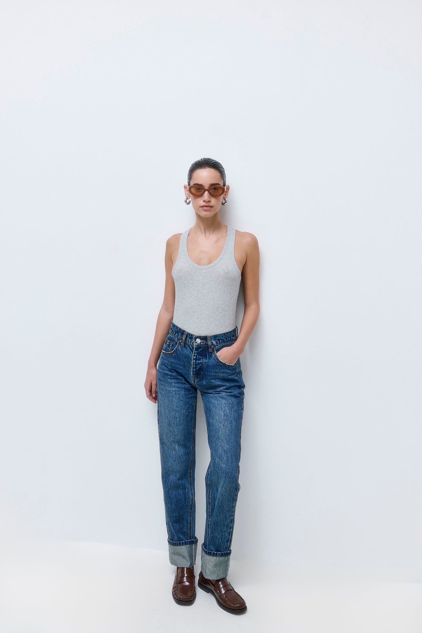 No.16| Mid Waist Straight Denim