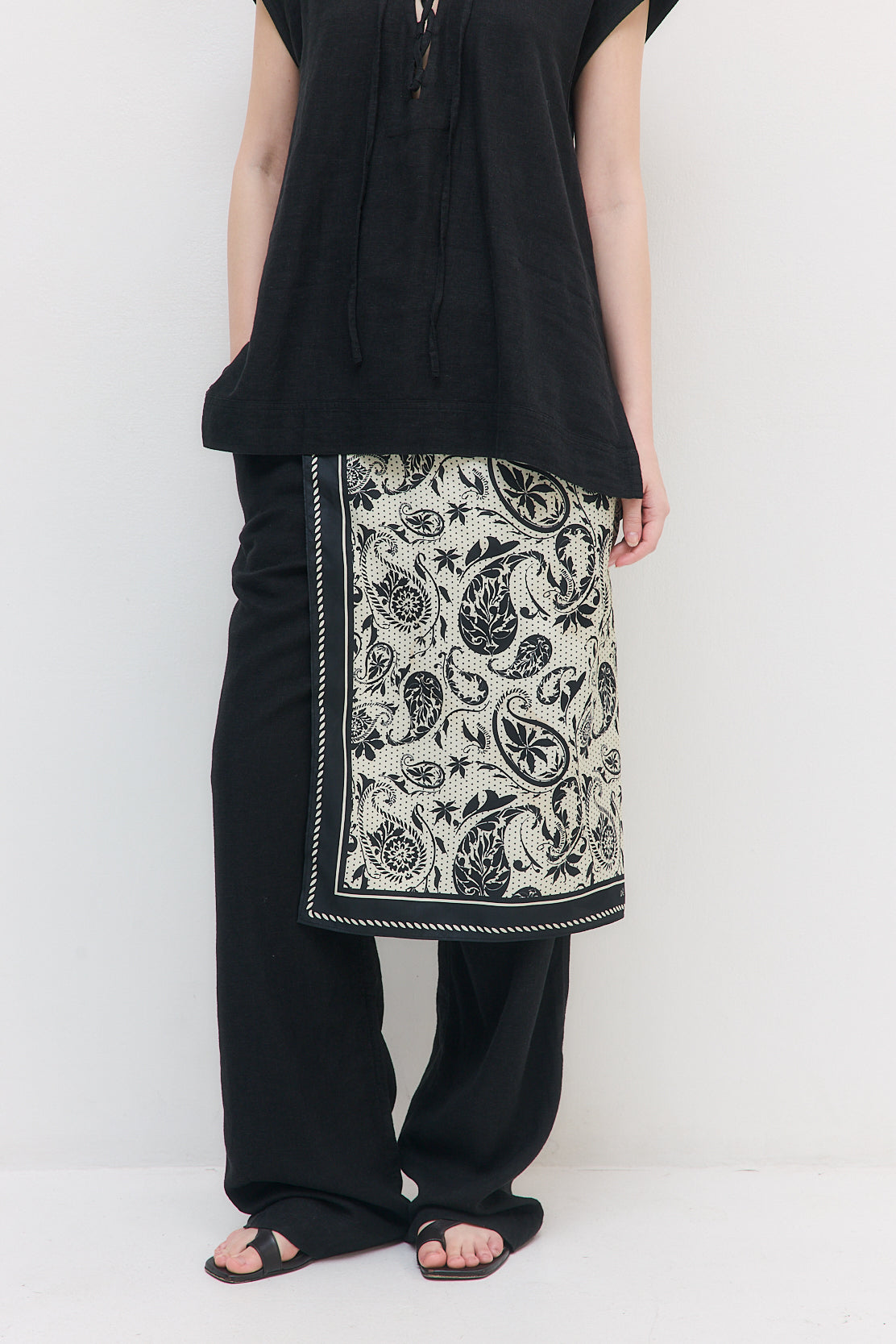 Signature Paisley Scarf - Dé Rococo