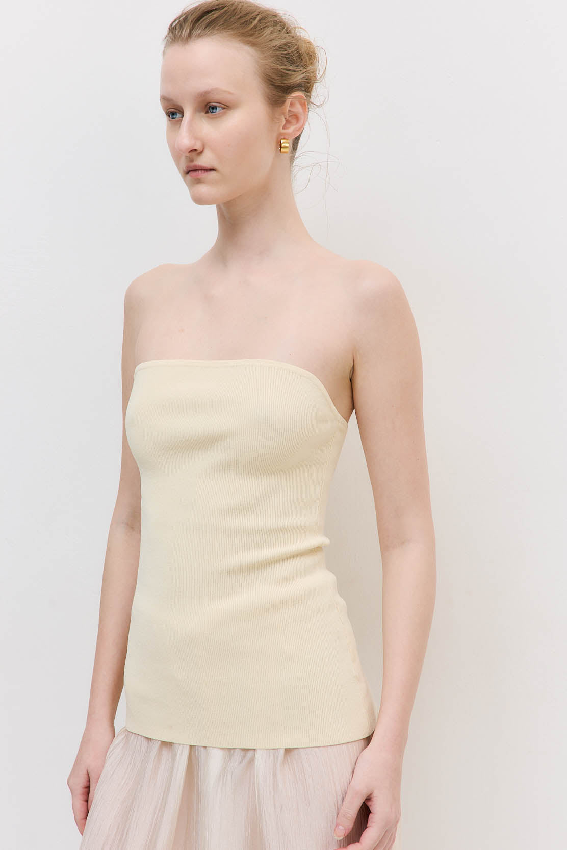 Tight Ribbed Strapless Top - Dé Rococo