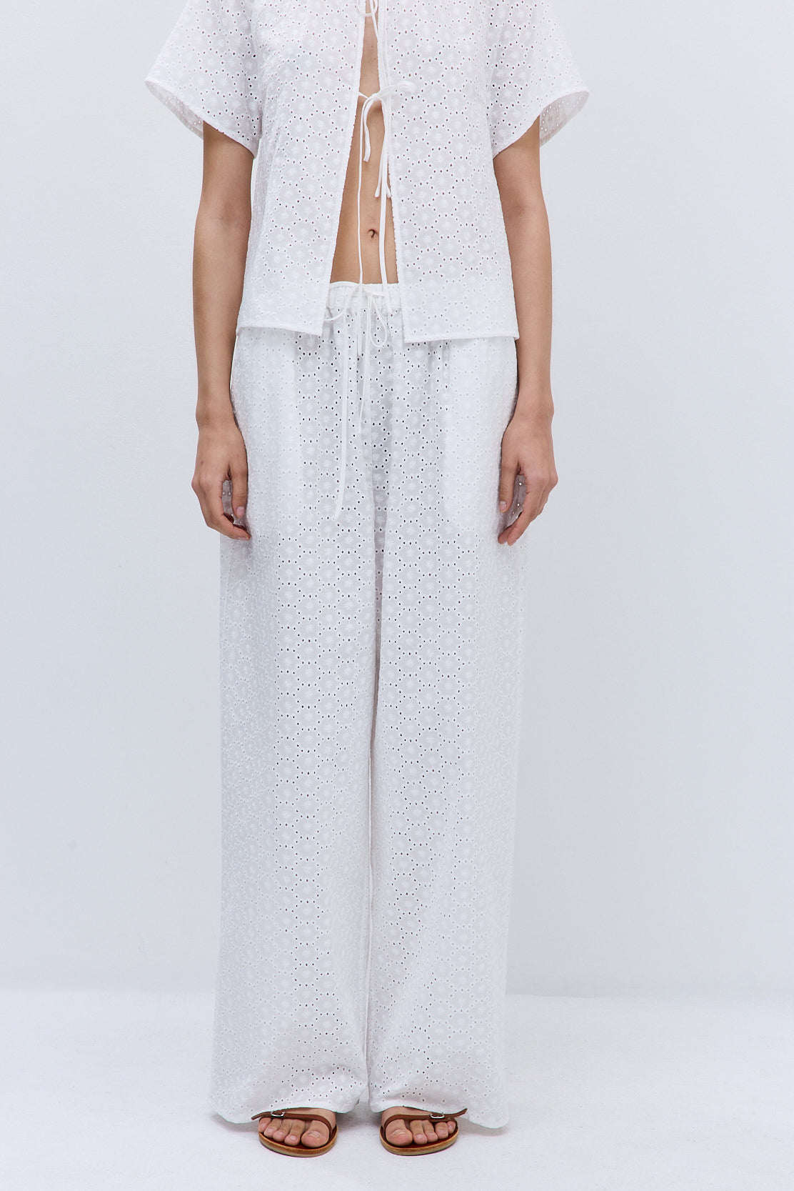 Embroidered Wide Leg Pants - Dé Rococo