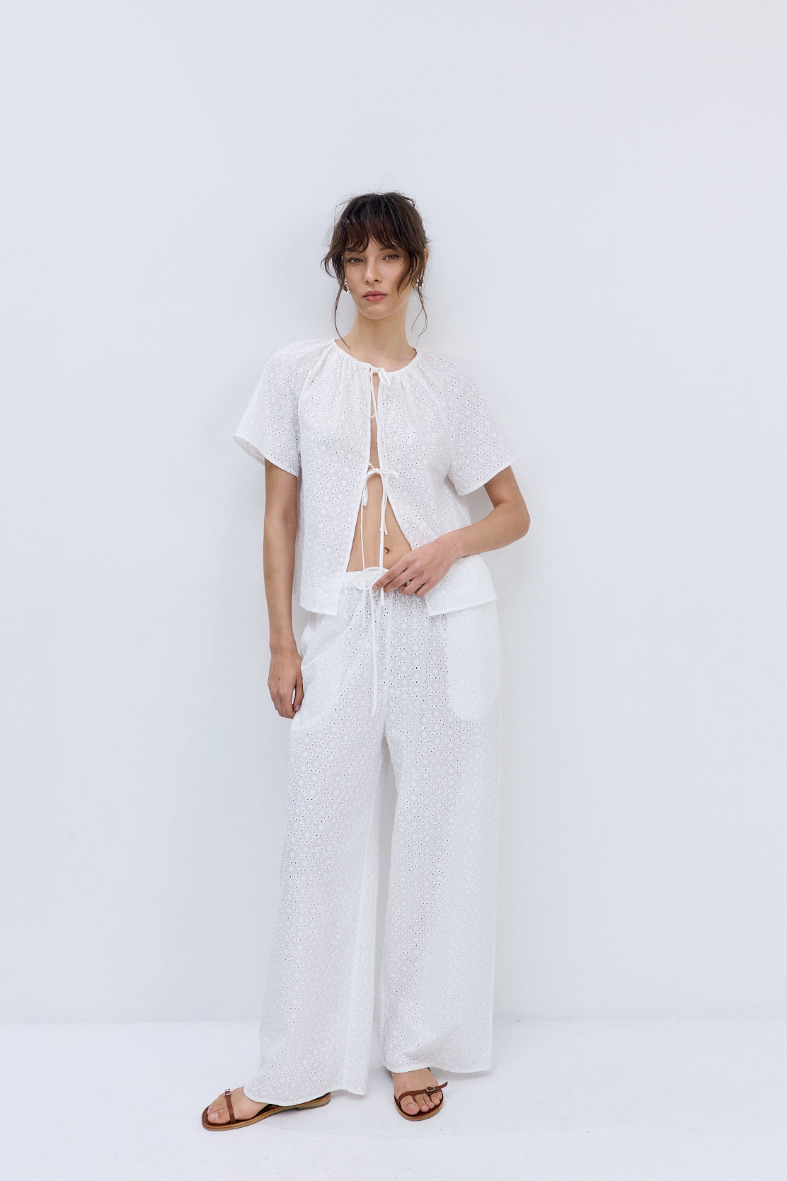 Embroidered Wide Leg Pants - Dé Rococo