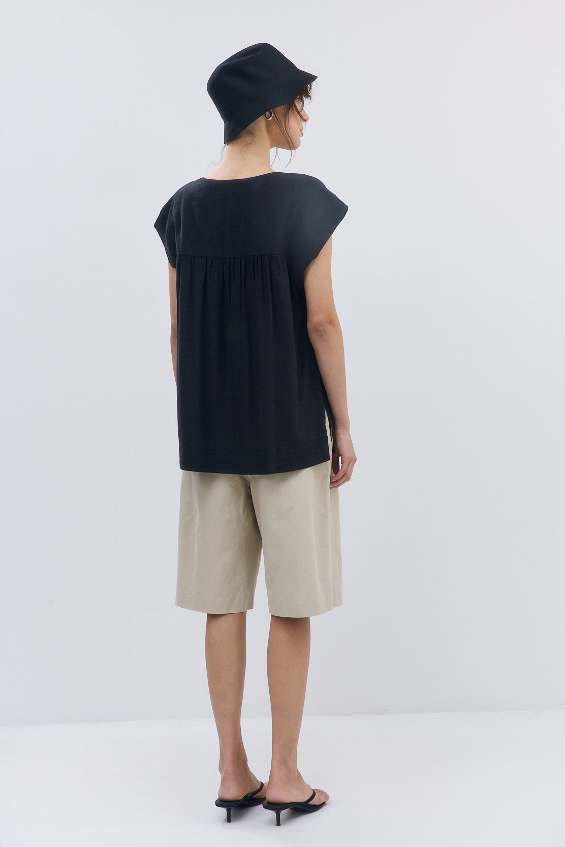 Linen String Tie Top - Dé Rococo