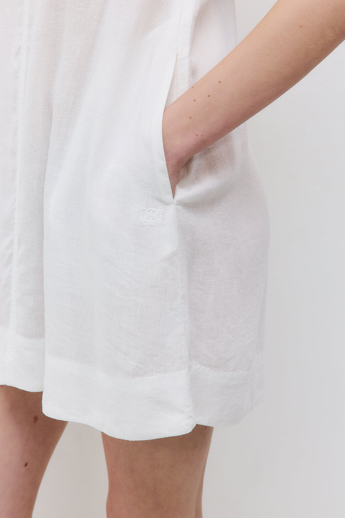 Linen V Neck Mini Dress - Dé Rococo