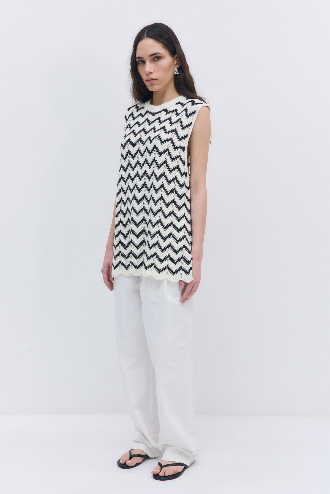Oversized Crochet Pattern Vest - Dé Rococo