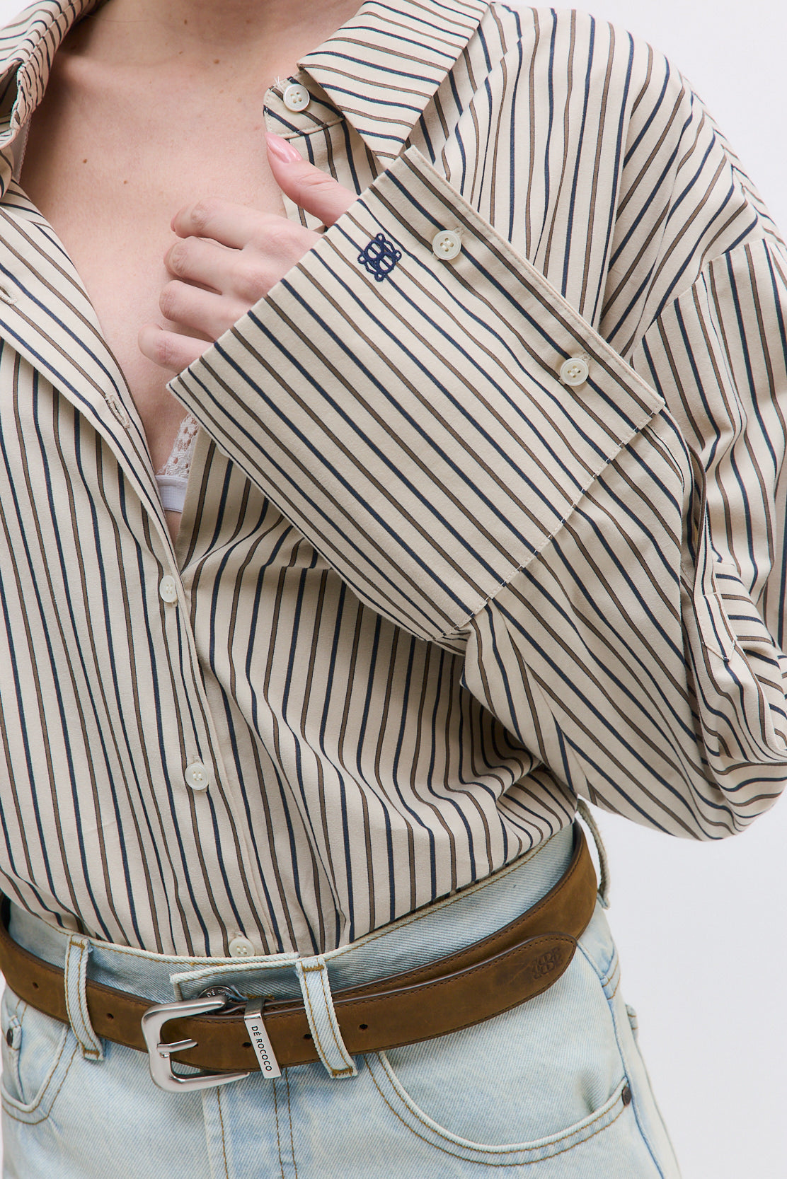 Wide Cuff Poplin Button Down - Dé Rococo