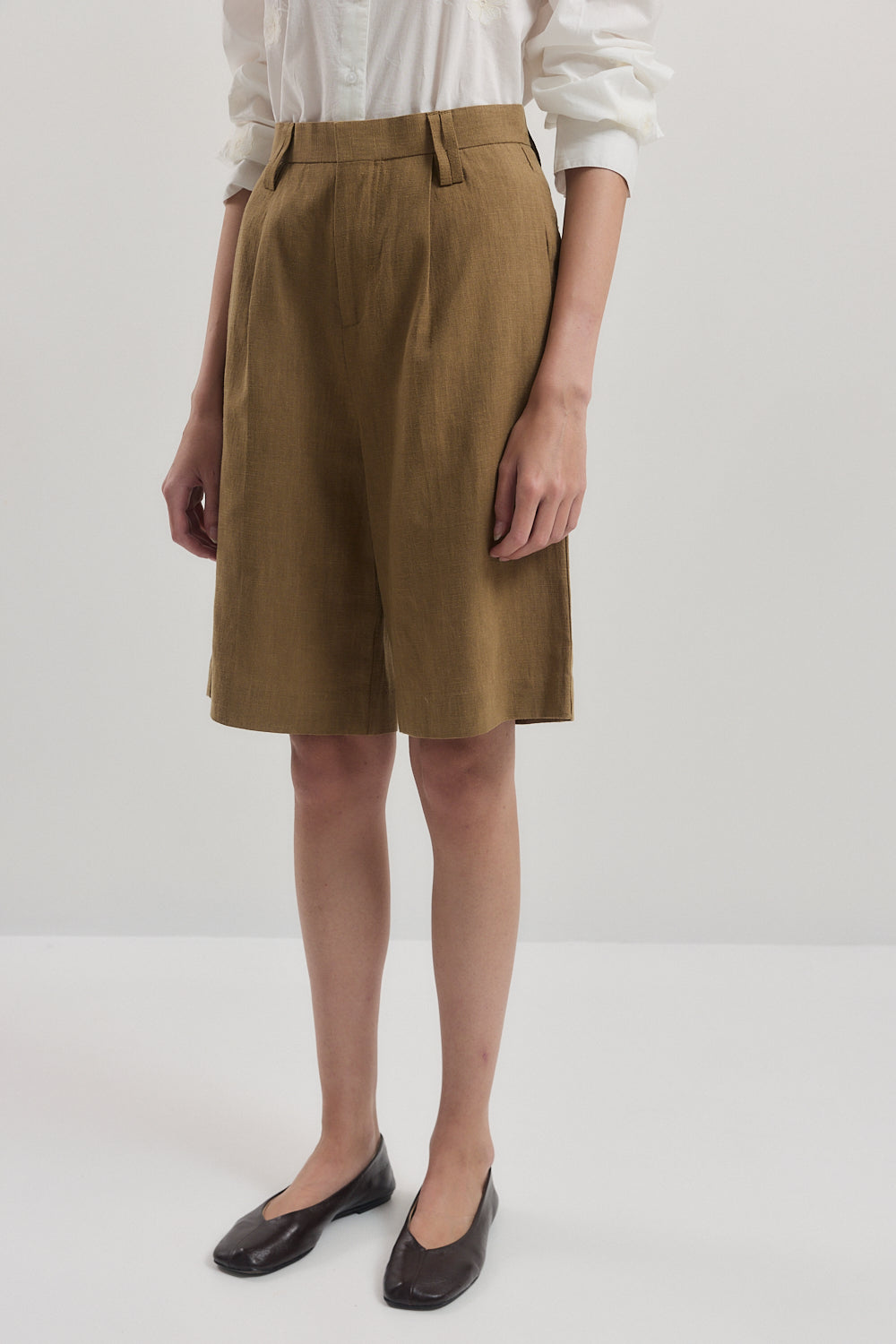 Mid Rise Tailored Bermuda Shorts