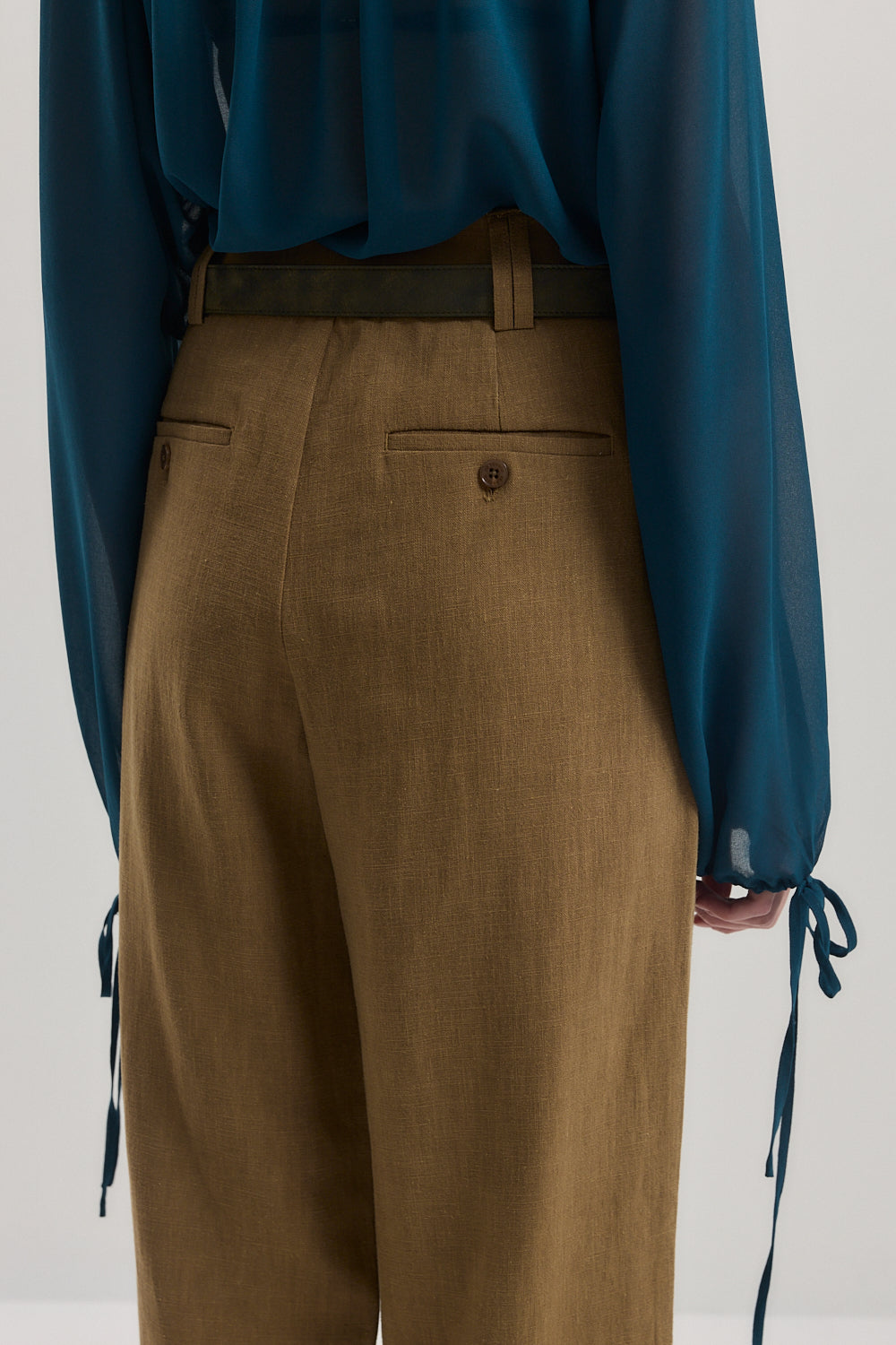 Mid Waist Barrel Pants