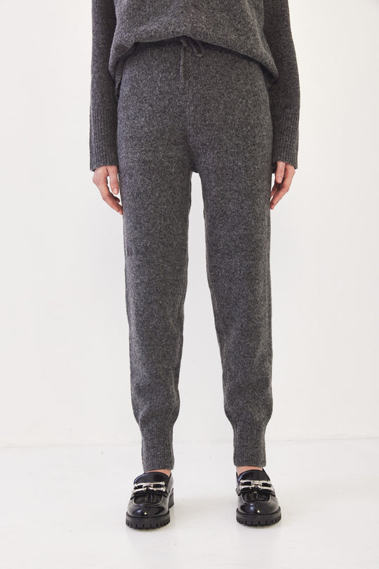 Thick Knitted Jogger - Dé Rococo