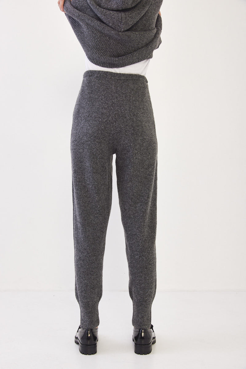 Thick Knitted Jogger