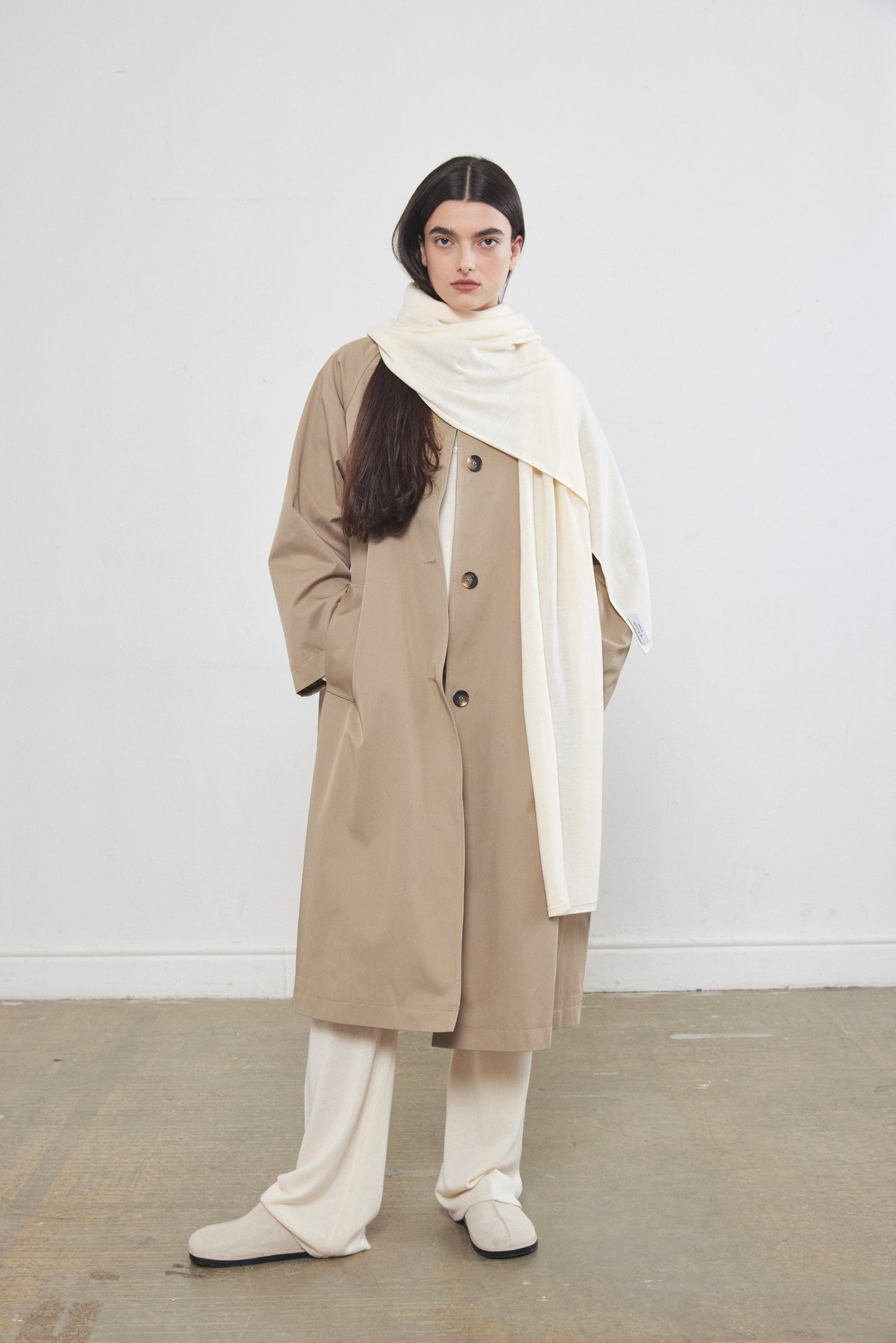 Light Knitted Scarf - Dé Rococo