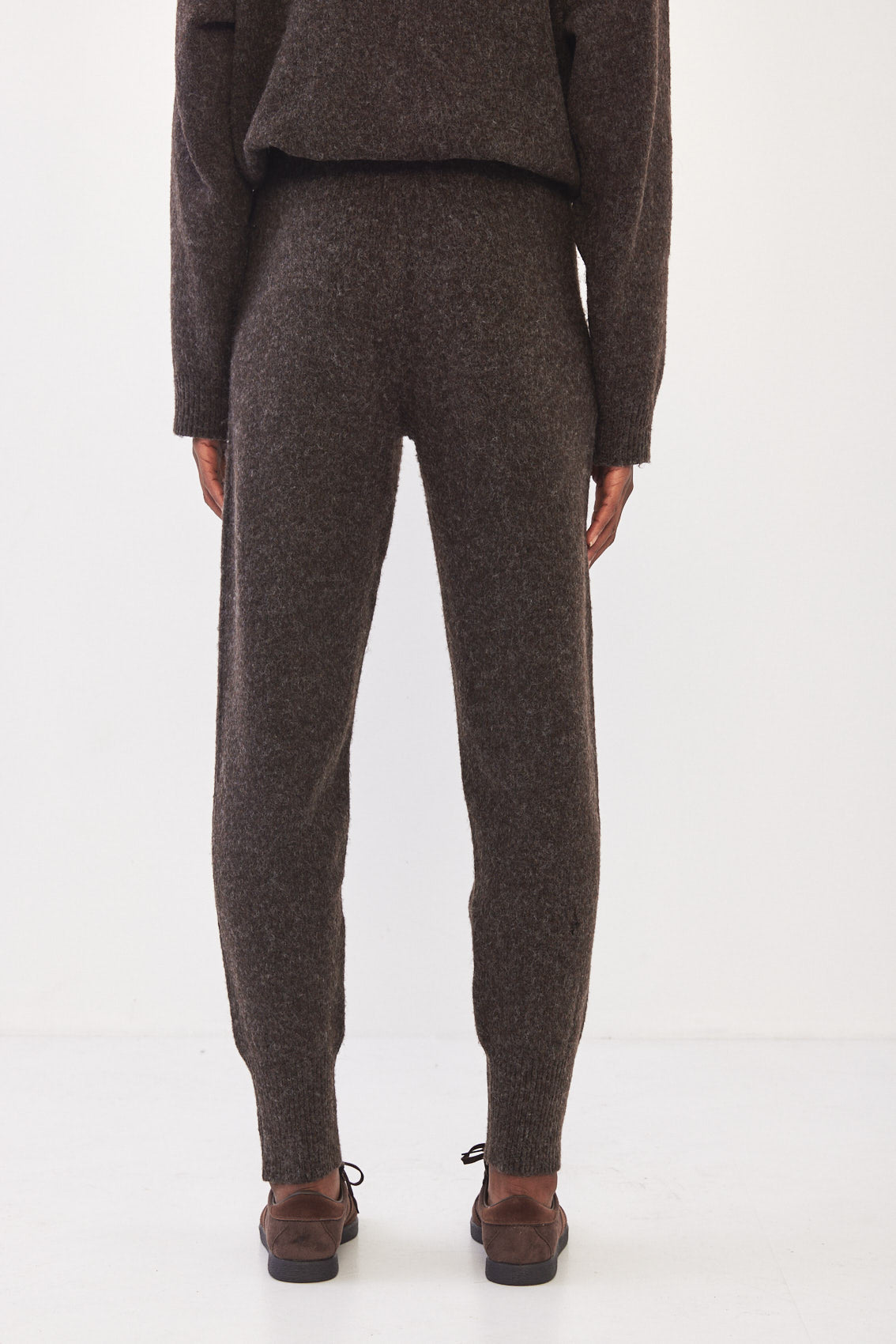 Thick Knitted Jogger - Dé Rococo